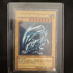 Blue-Eyes White Dragon Near Mint