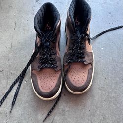 Nike Air Jordan 1 Mid SE 'Dark Chocolate'