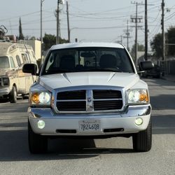 2005 Dodge Dakota
