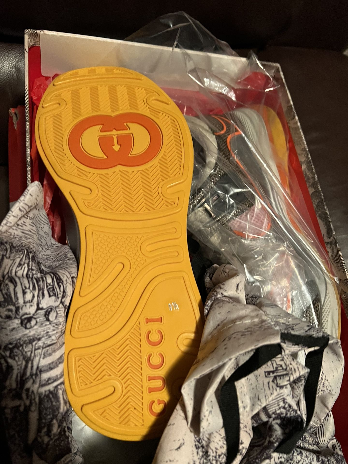 Gucci Sneakers 9/12