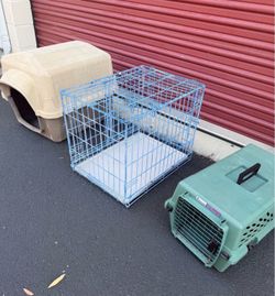 Pet kennels