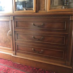 China Cabinet  Vintage 