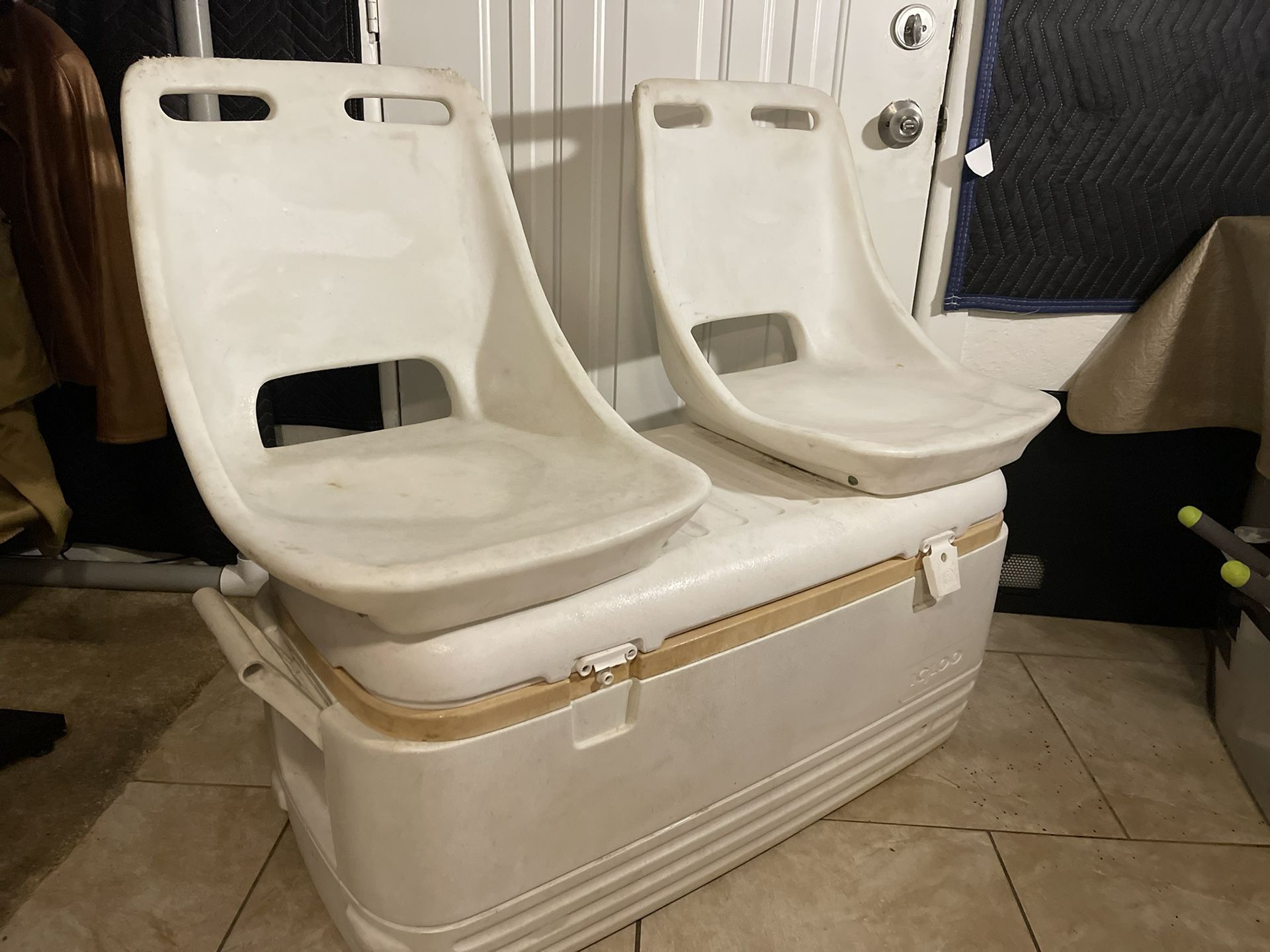 BOATING + TAILGATING GEAR COOLER (DELIVERY AVAILABLE