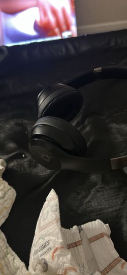 Beat headphones