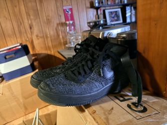 Nike high top flyknit
