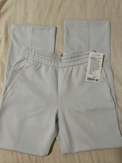 Lululemon soft stream pants - NWT