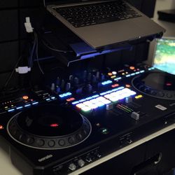 Pioneer DDJ-REV5