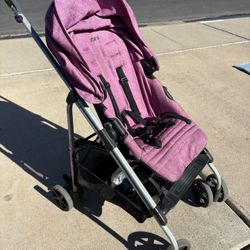 Urbini Foldable Stroller 