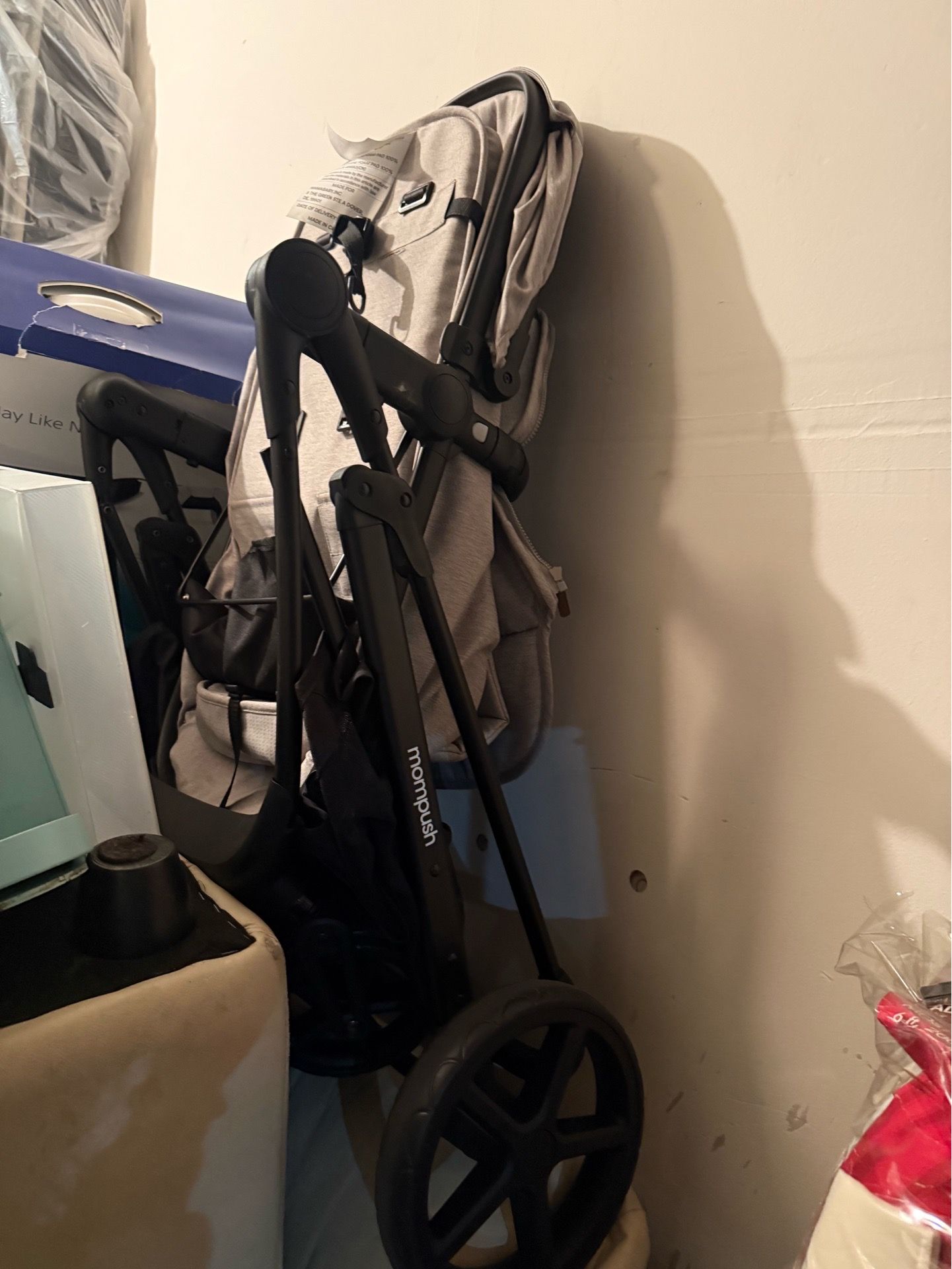 Mompush Stroller – Modern, Versatile, and Compact