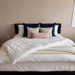 California King Mattress And Bed Frame $300