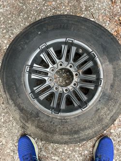 Steel Wheel with Super ST Trailer Tire