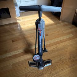 Schwinn Air Center Series or Basic Floor Pump