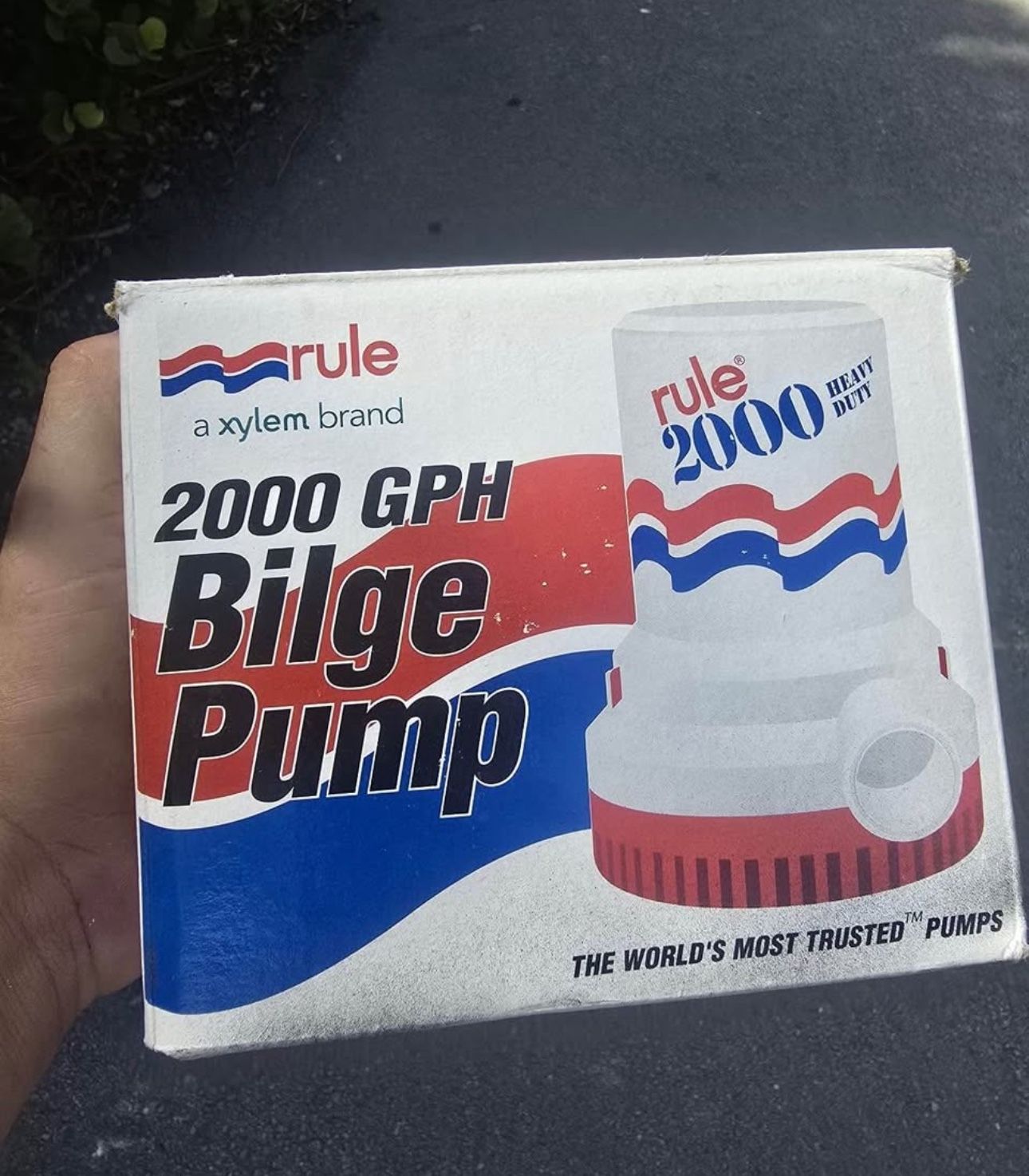 2000 GPH Electric Bilge Pump