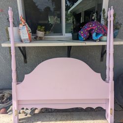 Antique 4 Poster Full Size Bed