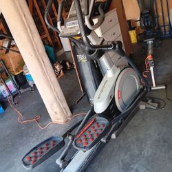 Nordic Track Elite Elliptical