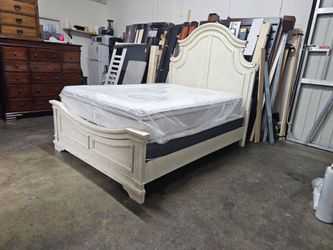 Queen bed and mattress