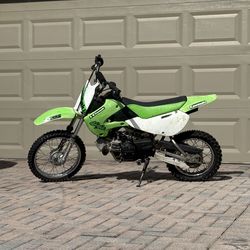kawasaki klx110 dirt bike