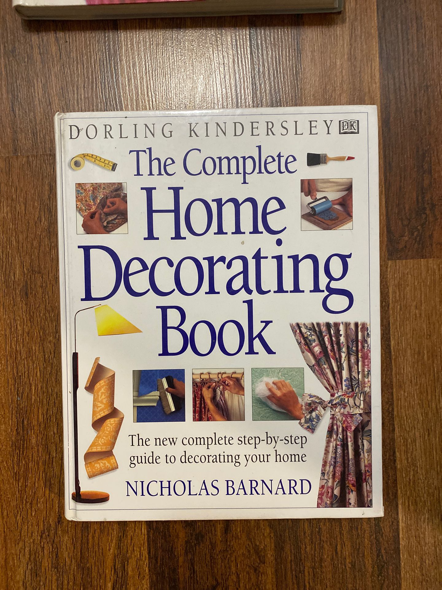 Home decorating book