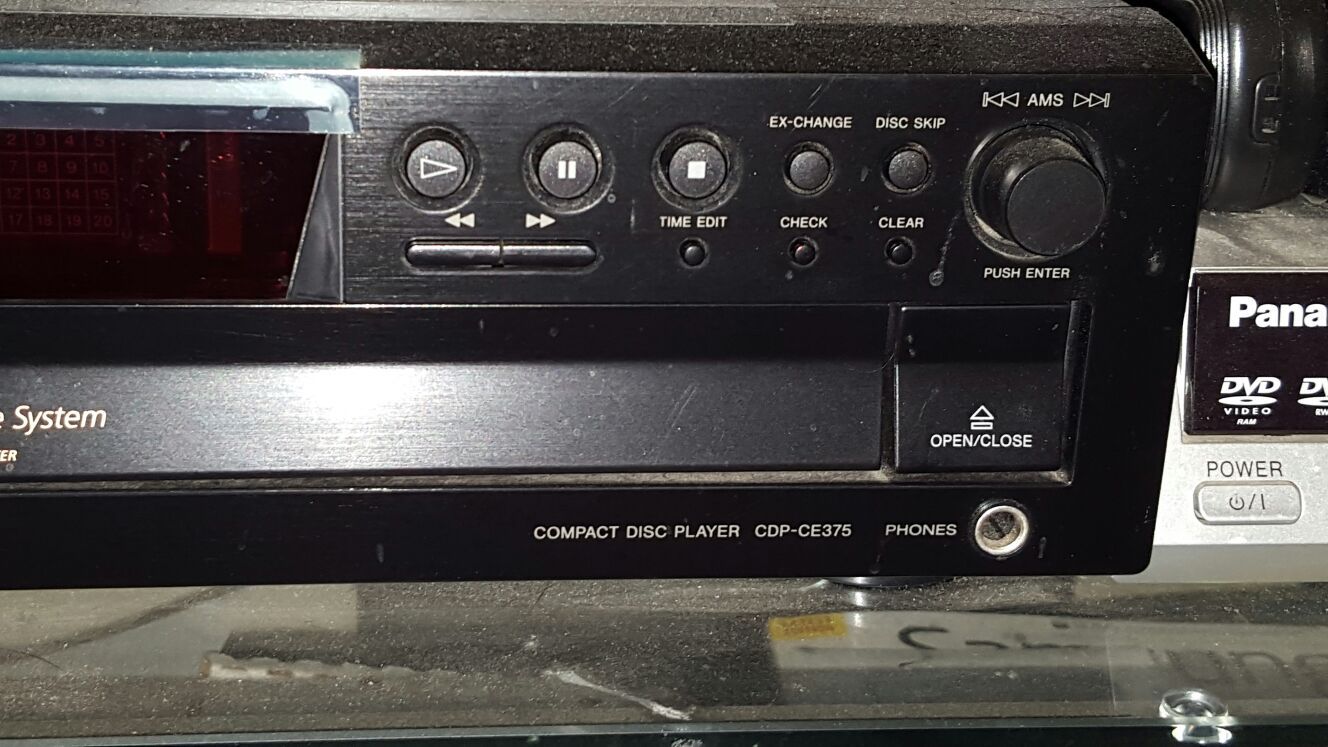 CD PLAYER SONY