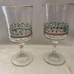Vintage 2-piece Christmas Glasses