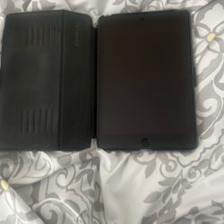 iPad Mini 5th Generation              Open To Trades For A Good Men’s Bike 