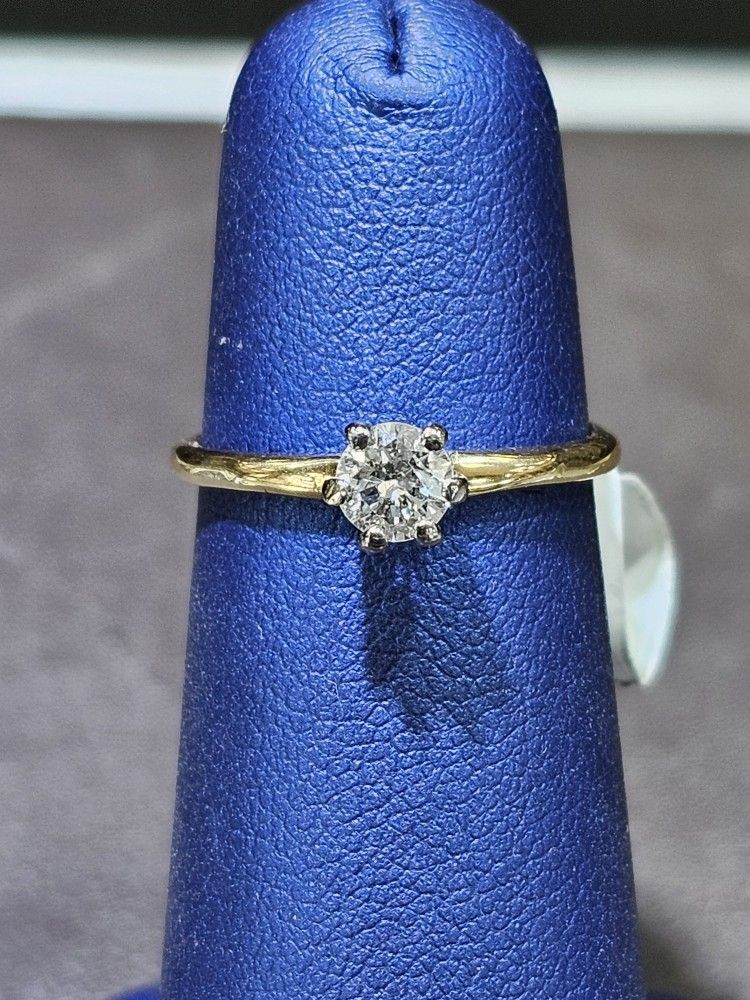 18kt YG Diamond Ring. (C-5) SIZE 5. ASK FOR RYAN. #10(contact info removed)