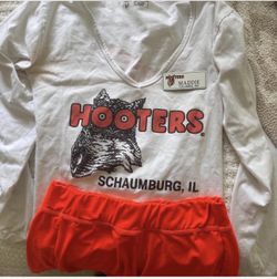 Hooters Girl Costume - 3 piece set authentic