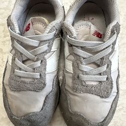Gray New Balance Children ‘s Sneakers