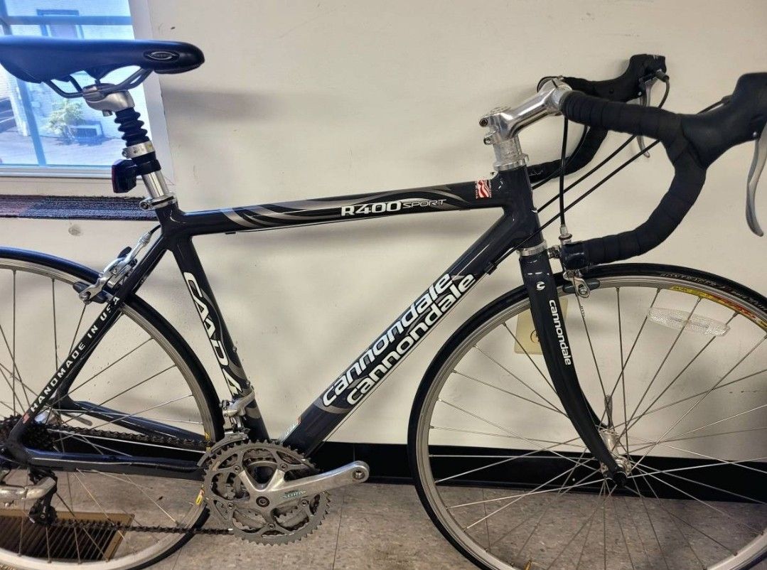 Cannondale R400 CAAD4 Road Bike 52cm for Sale in Chesterbrook PA OfferUp