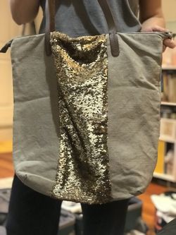 GAP zipper tote bag , with leather handles