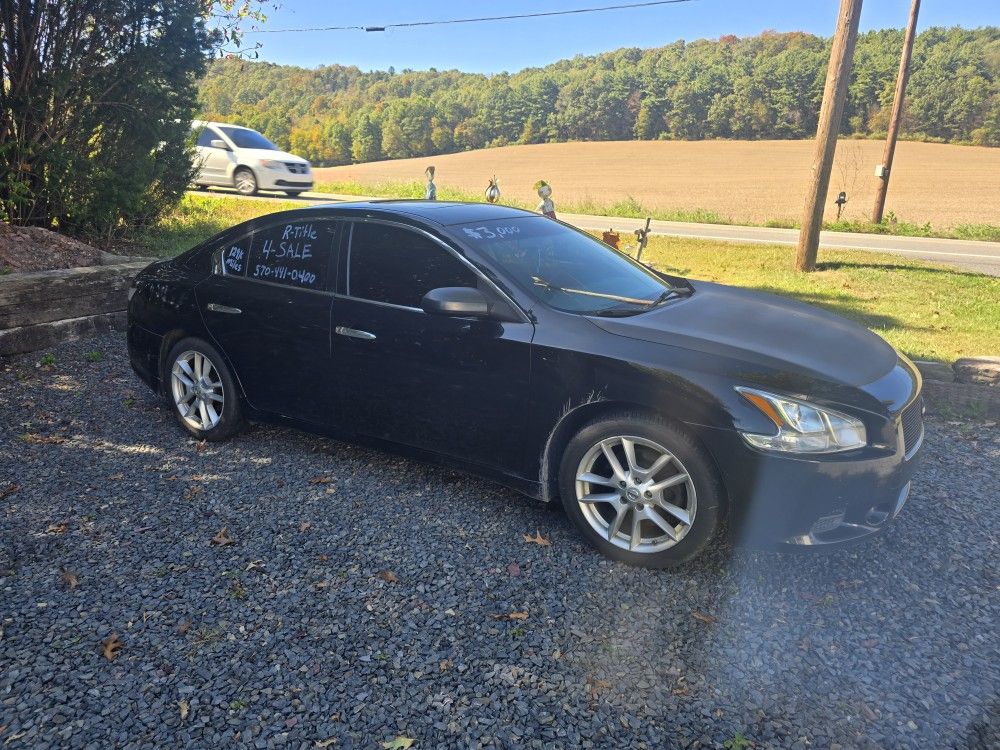2010 Nissan Maxima