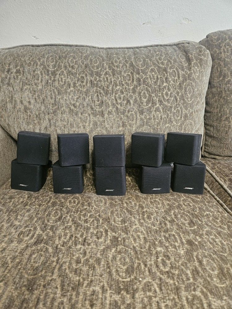 5 Bose Speakers