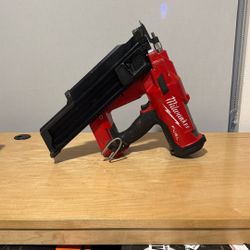 Milwaukee M18 FUEL 3-1/2 in. 18-Volt 21-Degree Lithium-Ion Brushless Cordless Framing Nailer (Tool-Only)