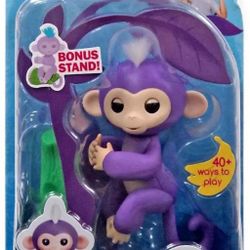 Fingerlings Fingerlings Interactive Baby Monkey Mia by WowWee