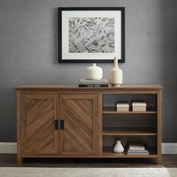 Brown Buffet/Credenza/TV Stand