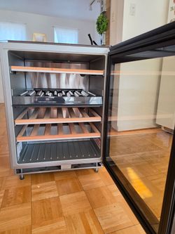 Fridge -Wine cooler