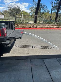 Dirt bike ramp