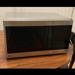 LG microwave 