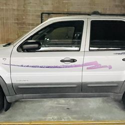 2002 Ford Escape
