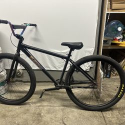 Throne Goon BLACK OIL Exclusive 