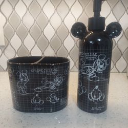 Disney Bathroom Soap dispenser set