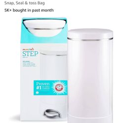 Munchkin Step Diaper Pail And Odor Control
