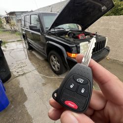 Car Keys/Llaves De Autos /Key Fobs