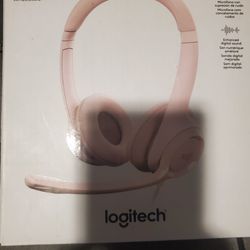 Logitech H390 Headset In Rose Gold