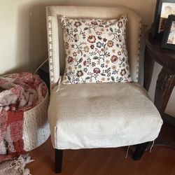 2 Accent Chairs 