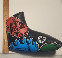 N. Peoria waste management phoenix open brand new bottle cap headcover golf club putter please