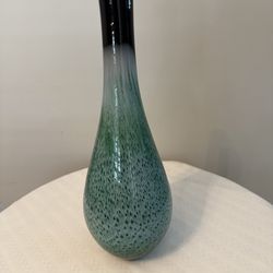 Vase-speckled Glaze