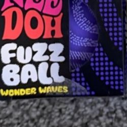 Needoh fuzz Ball Wonder Waves 
