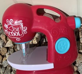 Sew Cool Kids sewing/felting machine $20