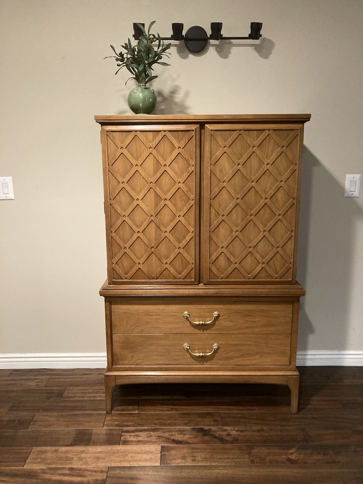 Mid Century Modern Dresser Armoire By United c. 1960’s